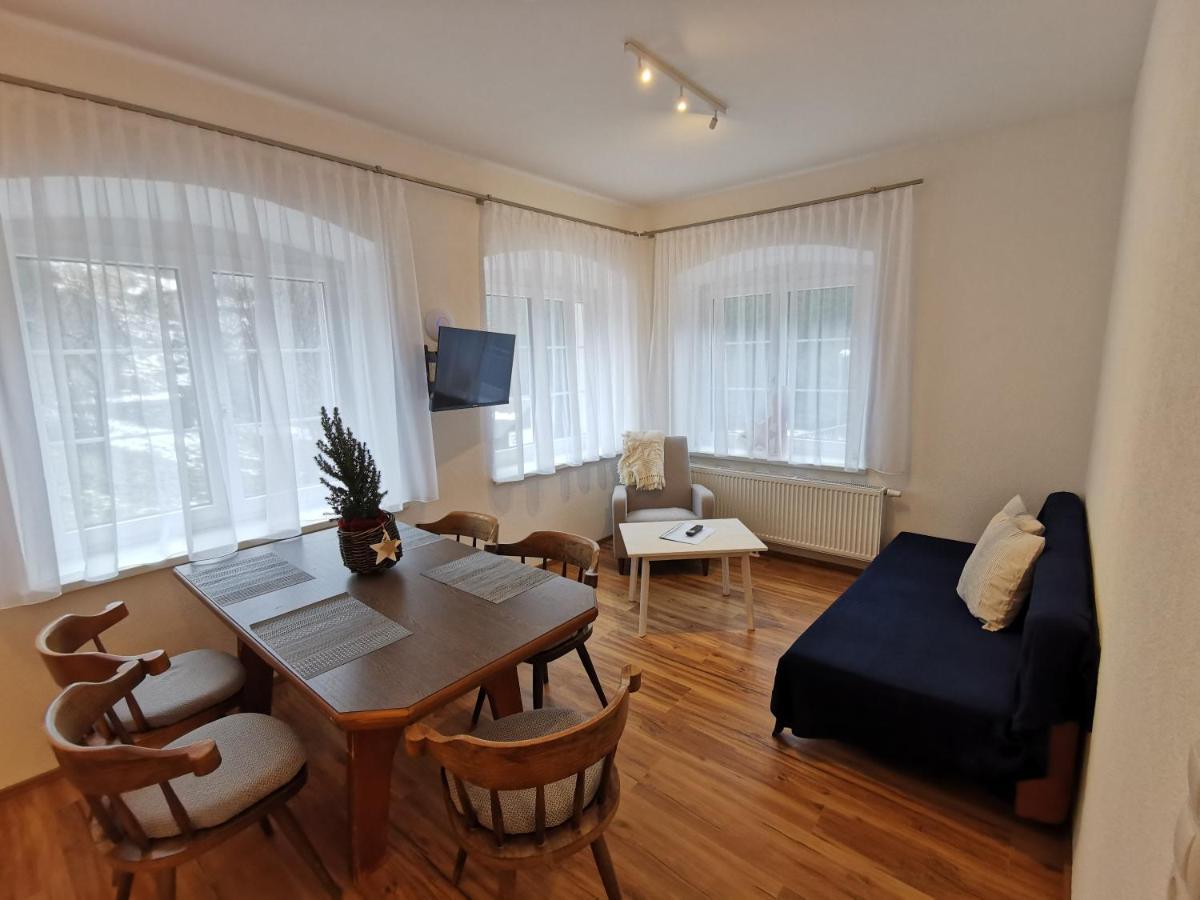 Apartments Haus Schoen - Preise Inclusive Pitztal Sommer Card Jerzens Eksteriør bilde